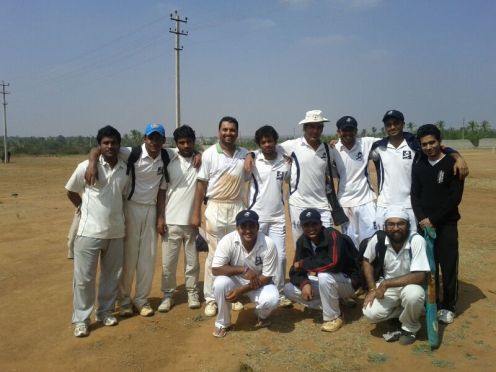 Standing (L to R):Squatting (L to R):