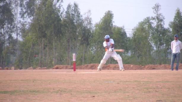 Prasad's unbeaten 44 set up an easy 7 wicket win for MCC