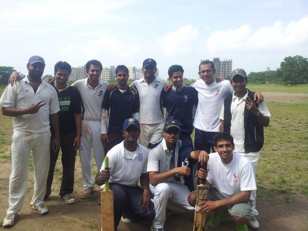 Standing (L to R): Suhas, Rohit, Goutham,Sachin, Gokul (VC), Deepak, Kangan, Rahul Squatting (L to R): Pradeep, Yugank (C/WK), Gaurav